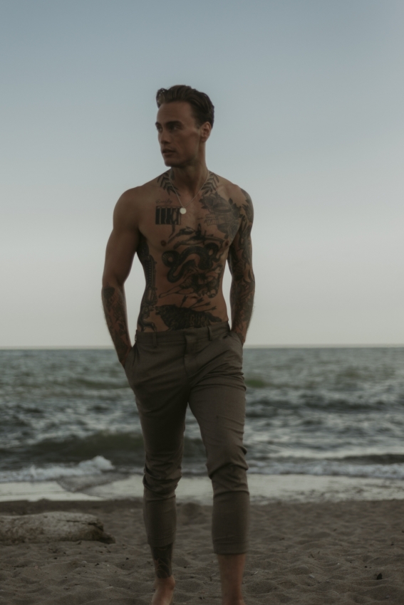 CAMERON BECK